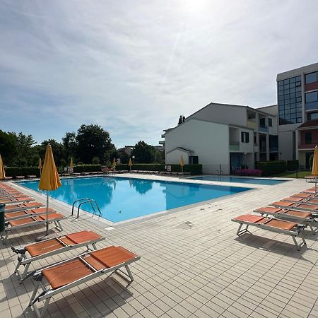 Villaggio Luna Swimmingpool- Agenzia Cocal Caorle Exteriér fotografie