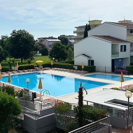 Villaggio Luna Swimmingpool- Agenzia Cocal Caorle Exteriér fotografie