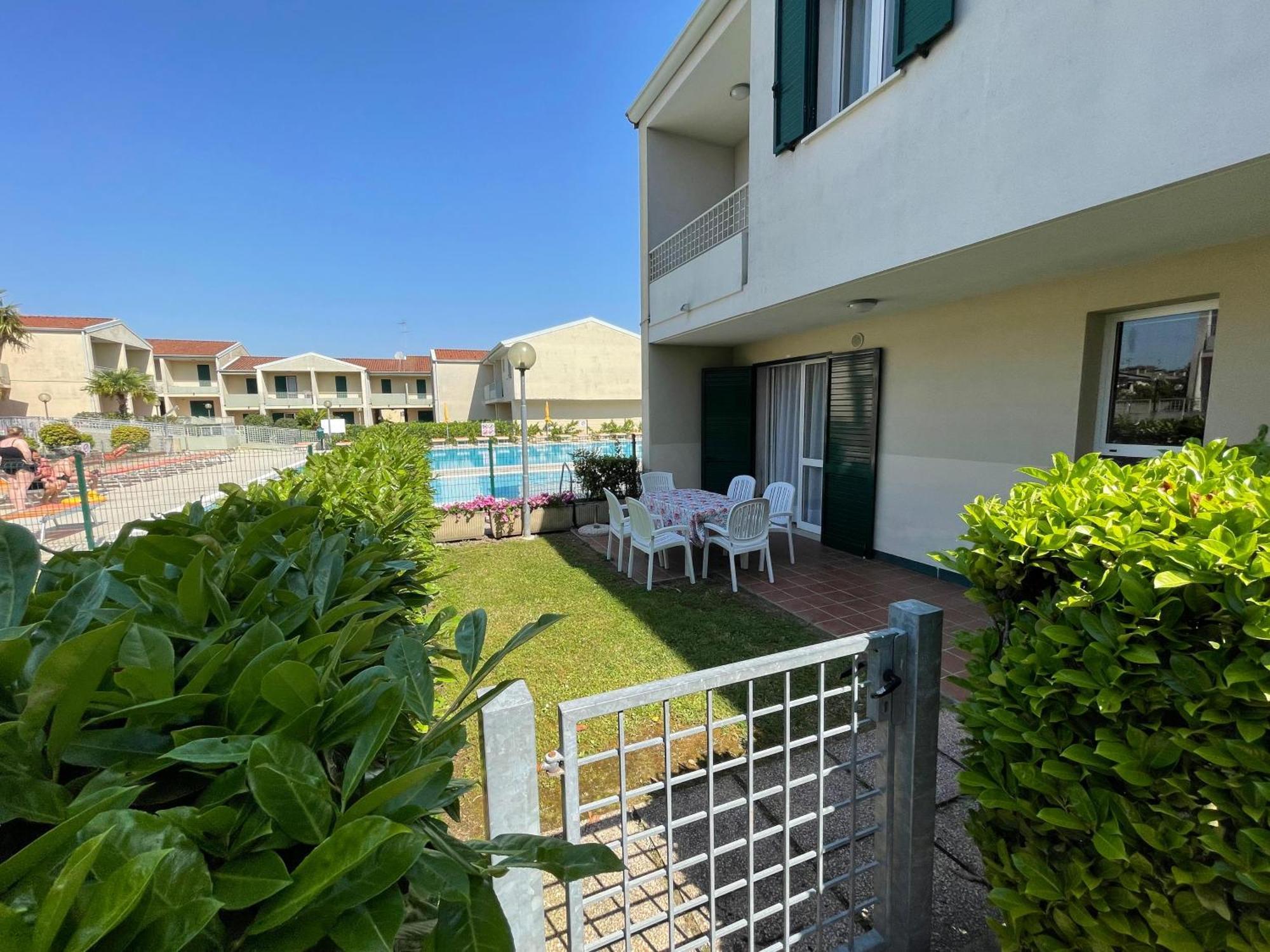 Villaggio Luna Swimmingpool- Agenzia Cocal Caorle Exteriér fotografie