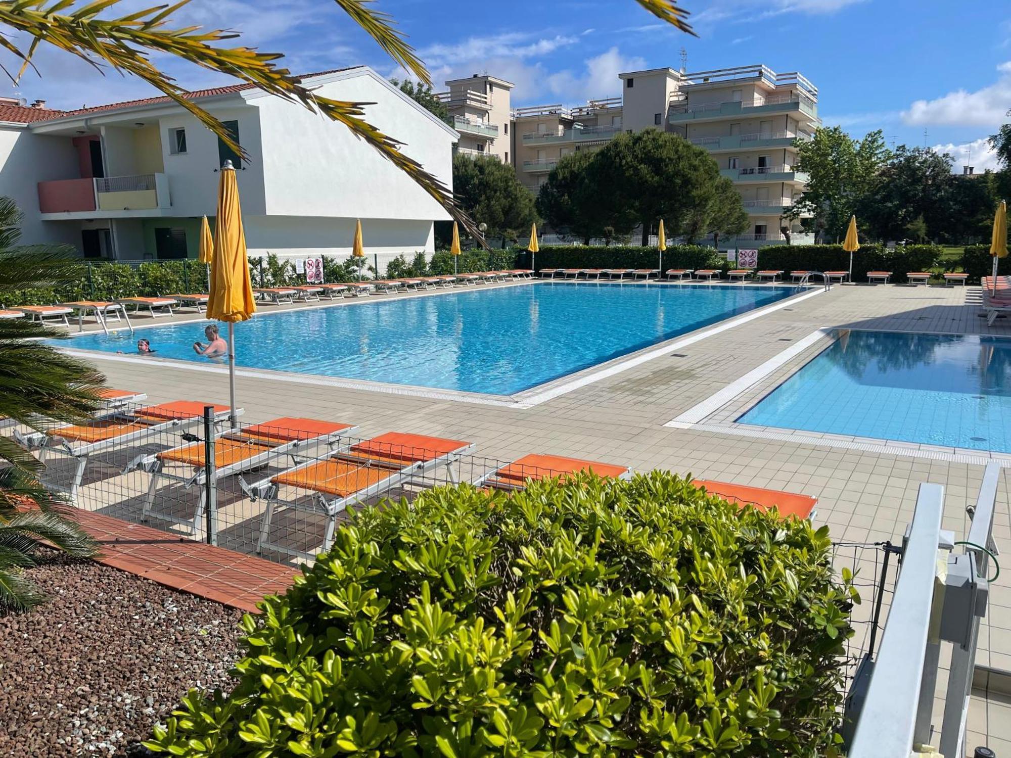 Villaggio Luna Swimmingpool- Agenzia Cocal Caorle Exteriér fotografie