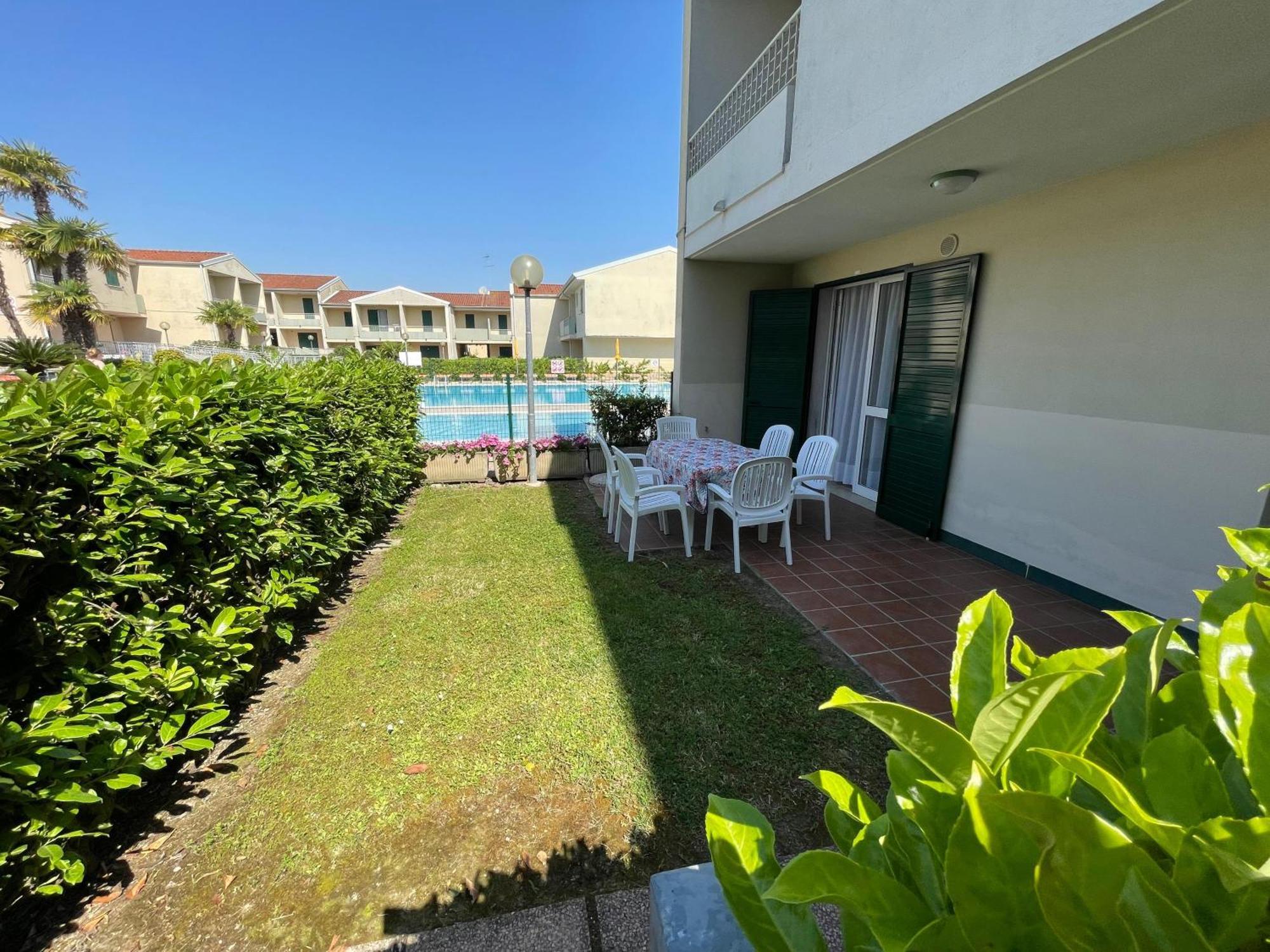 Villaggio Luna Swimmingpool- Agenzia Cocal Caorle Pokoj fotografie